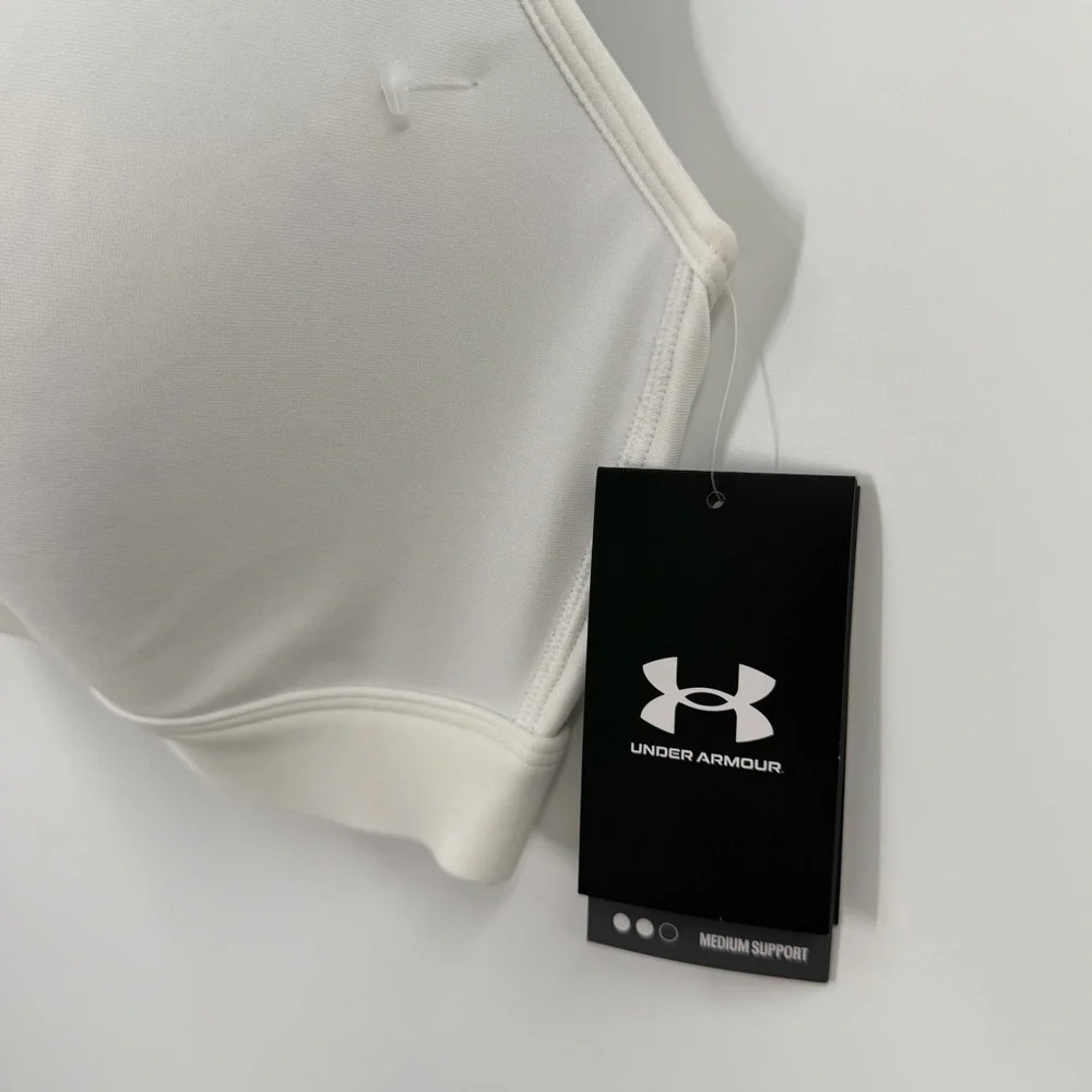 Under Armour new tags